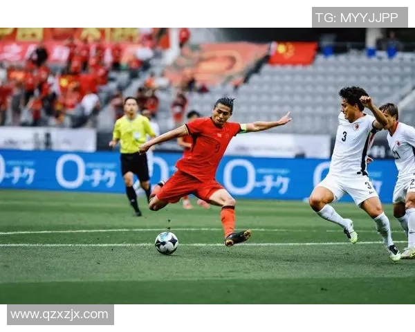 小动作频繁技巧独特 这些足球球星靠细节撼动赛场