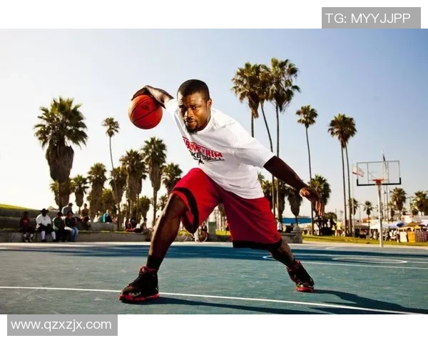 从街头到绿茵场：足球明星崛起的早期奋斗与坚持